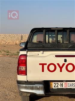 تويوتا هايلوكس